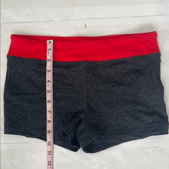 Forever 21 Charcoal Grey Throwback Athletic Shorts Stretchy Comfort Medium - Picture 12 of 15